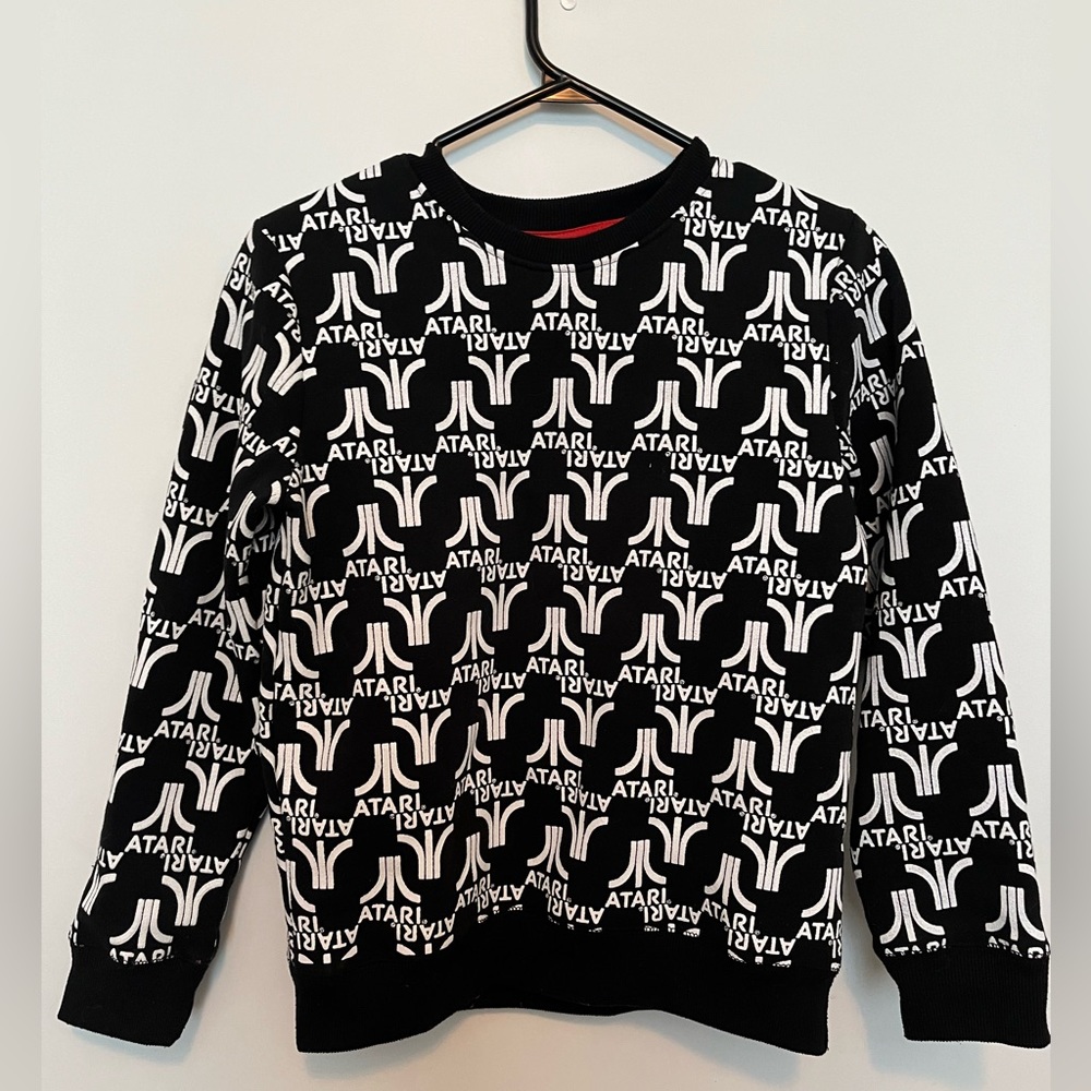 Atari Sweatshirt (Size: M)